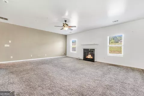 Living - 60 Snapdragon Ln, Covington, GA 30014 photo 6 of 16