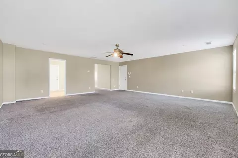 Living - 60 Snapdragon Ln, Covington, GA 30014 photo 10 of 16