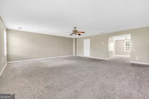 Living - 60 Snapdragon Ln, Covington, GA 30014 photo 11 of 16