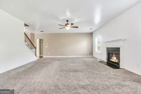 Living - 60 Snapdragon Ln, Covington, GA 30014 photo 4 of 16