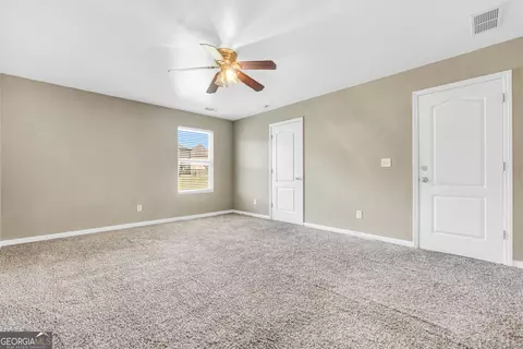 Living - 60 Snapdragon Ln, Covington, GA 30014 photo 13 of 16