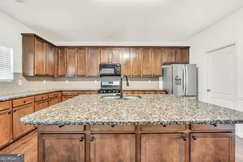 Kitchen - 60 Snapdragon Ln, Covington, GA 30014 photo 1 of 5