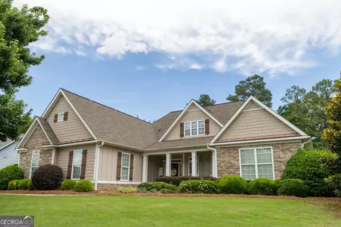 112 Caraway Rd, Locust Grove, GA 30248