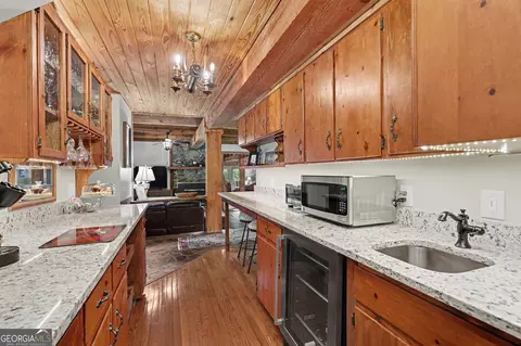 Kitchen - 259 Eagle Chase Cir, Dillard, GA 30537 photo 3 of 3
