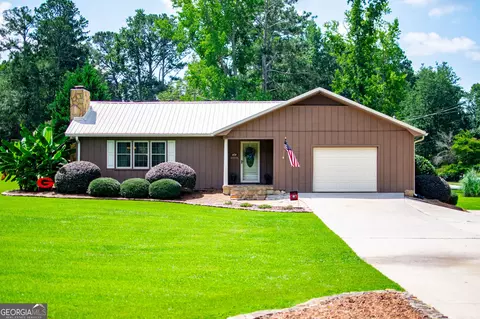 401 W Jonesville Rd, Bowdon, GA 30108