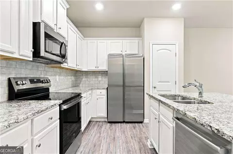 Kitchen - 94 Sanctuary Pl, Jasper, GA 30143 photo 1 of 2
