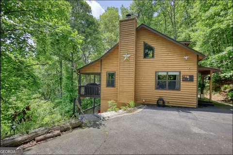 2531 Hunter Rd, Hiawassee, GA 30546