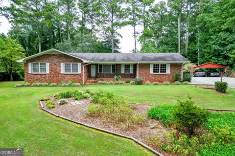 944 Beaver Ruin Rd NW, Lilburn, GA 30047