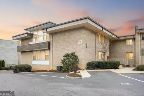 346 Carpenter Dr NE #48, Atlanta, GA 30328