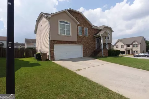 Exterior - 5943 Rex Ridge Ct, Rex, GA 30273 photo 3 of 6