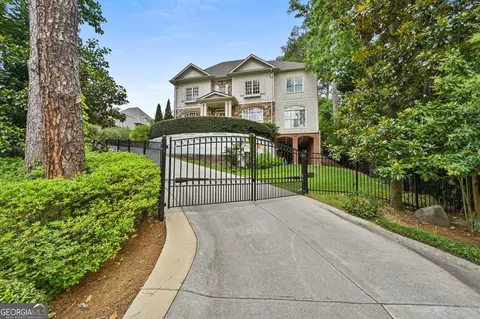 982 NE Canter Rd, Atlanta, GA 30324