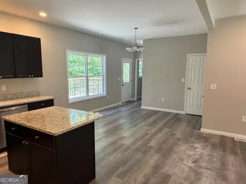 Living - 2434 Remington Dr, Commerce, GA 30529 photo 4 of 4