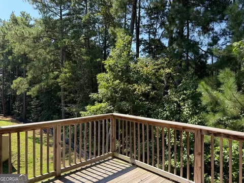 Exterior - 2434 Remington Dr, Commerce, GA 30529 photo 6 of 8