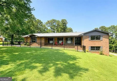 381 Chicopee Dr NE, Marietta, GA 30060