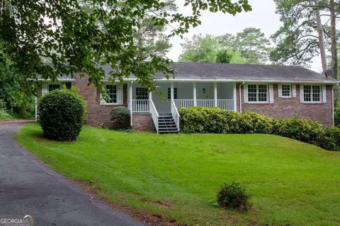 2016 Gibralter Way, Conyers, GA 30012