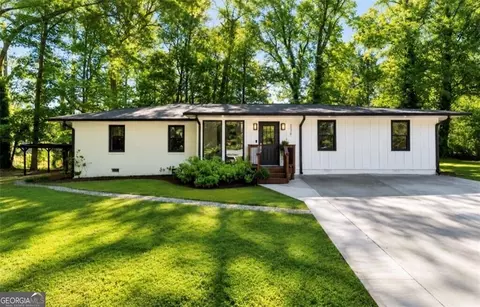1558 Alverado Way, Decatur, GA 30032