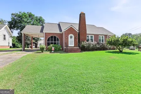 101 High St, Hogansville, GA 30230