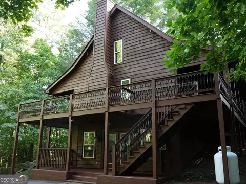 369 Myrna Branch Rd, Helen, GA 30545