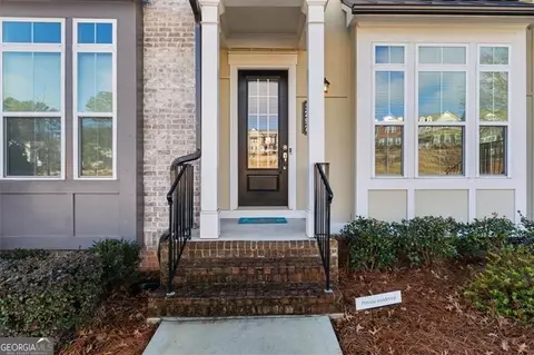3297 Park Pointe Cir, Scottdale, GA 30079