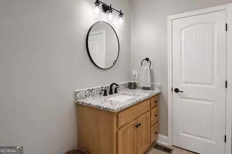 Bath - 3085 Old Dalton Rd NE, Rome, GA 30165 photo 2 of 5