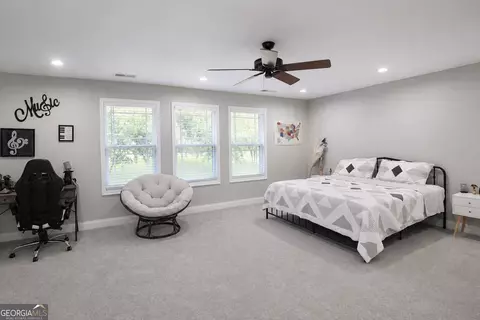 Bedroom - 3085 Old Dalton Rd NE, Rome, GA 30165 photo 10 of 12