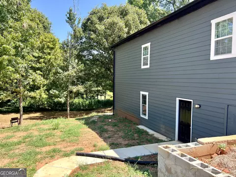 Exterior - 599 Chambers Rd, Commerce, GA 30530 photo 5 of 7