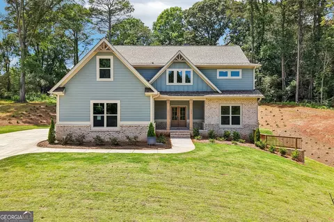 158 Races Rd, Hoschton, GA 30548