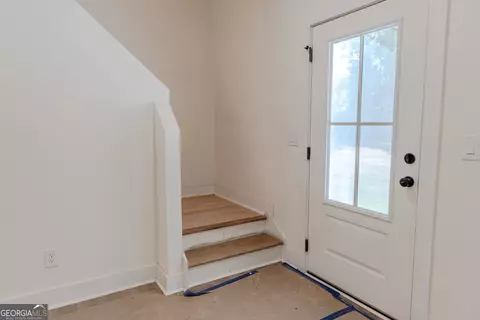 Entry Way - 632 Campbell Rd, Covington, GA 30014 photo 6 of 10