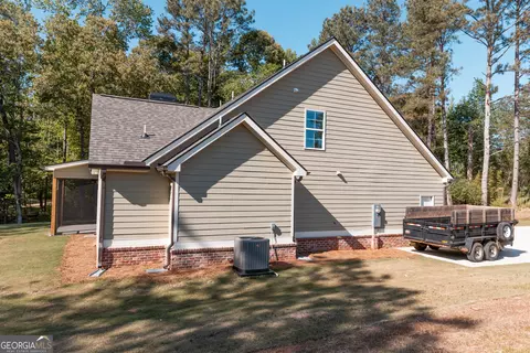 Exterior - 632 Campbell Rd, Covington, GA 30014 photo 9 of 12