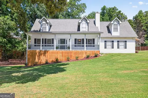 5229 Lanton Cir, Gainesville, GA 30504