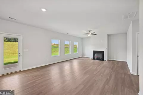 Living - 11817 Neely Ln, Covington, GA 30014 photo 1 of 6
