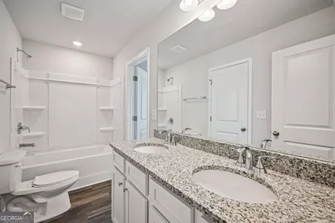 Bath - 11817 Neely Ln, Covington, GA 30014 photo 2 of 2
