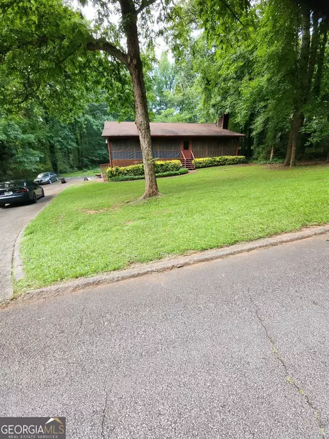 3071 Carmel Dr, Douglasville, GA 30135