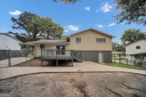 Exterior - 139 Caldwell Dr, Hampton, GA 30228 photo 9 of 11