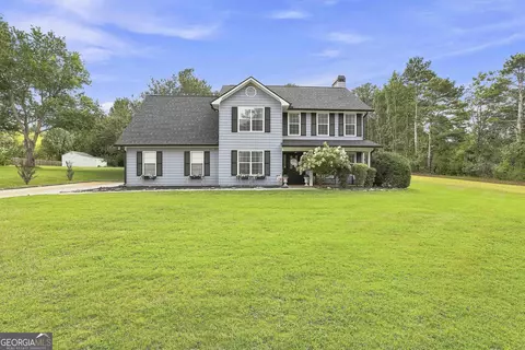 77 Manchester Dr, Newnan, GA 30265