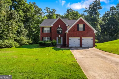 856 Haydens Rdg, Ellenwood, GA 30294