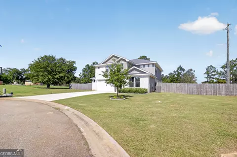 Exterior - 104 Gnome Ct, Perry, GA 31069 photo 3 of 7