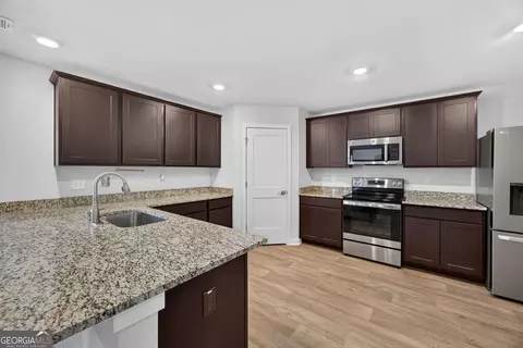 Kitchen - 244 Overlook Rd, Covington, GA 30014 photo 4 of 4