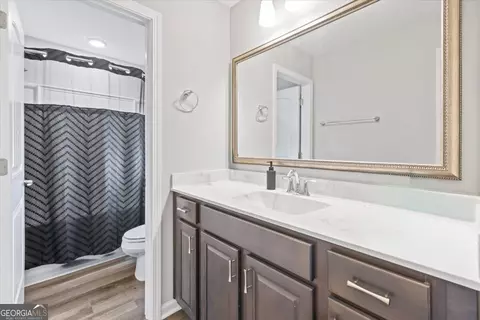 Bath - 8 Chimney Ct, Savannah, GA 31407 photo 1 of 3
