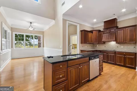 Kitchen - 3138 Alhambra Cir, Hampton, GA 30228 photo 3 of 4