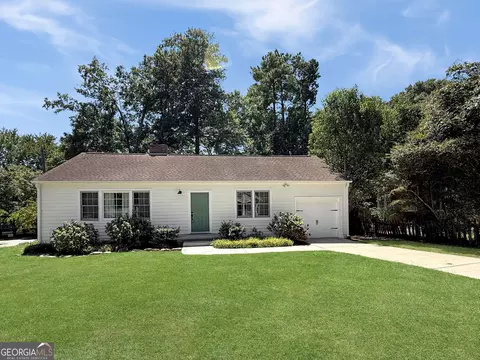 155 Windsor Ct, Athens, GA 30606