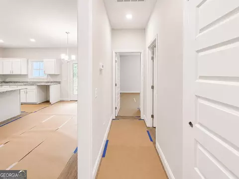 Entry Way - 375 Canoochee Dr, Claxton, GA 30417 photo 1 of 2