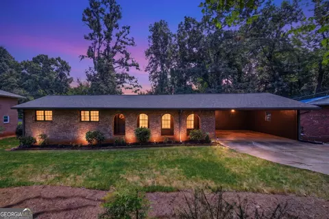 5636 Crestwood Dr, Stone Mountain, GA 30087