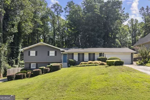 3518 Cumberland Rd, East Point, GA 30344