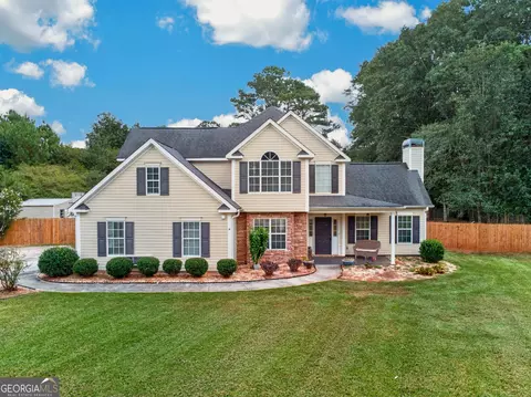 30 Candlewood Ct, Newnan, GA 30265