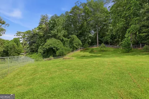 Exterior - 980 Falls Rd, Toccoa, GA 30577 photo 11 of 12