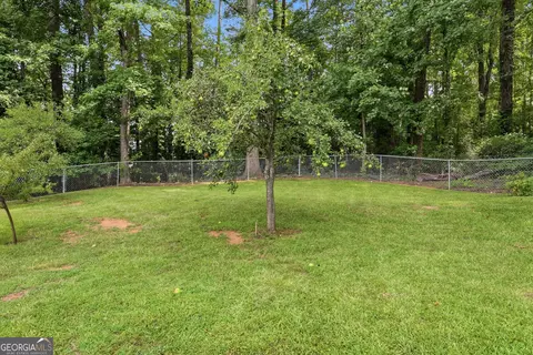 Exterior - 980 Falls Rd, Toccoa, GA 30577 photo 10 of 12