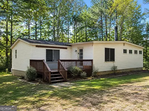 200 Spearman Rd, Roopville, GA 30170