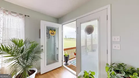 Entry Way - 157 Scarlett Ohara Dr, Ailey, GA 30410 photo 3 of 4