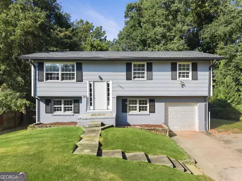 10555 Thrasher Rd, Jonesboro, GA 30238